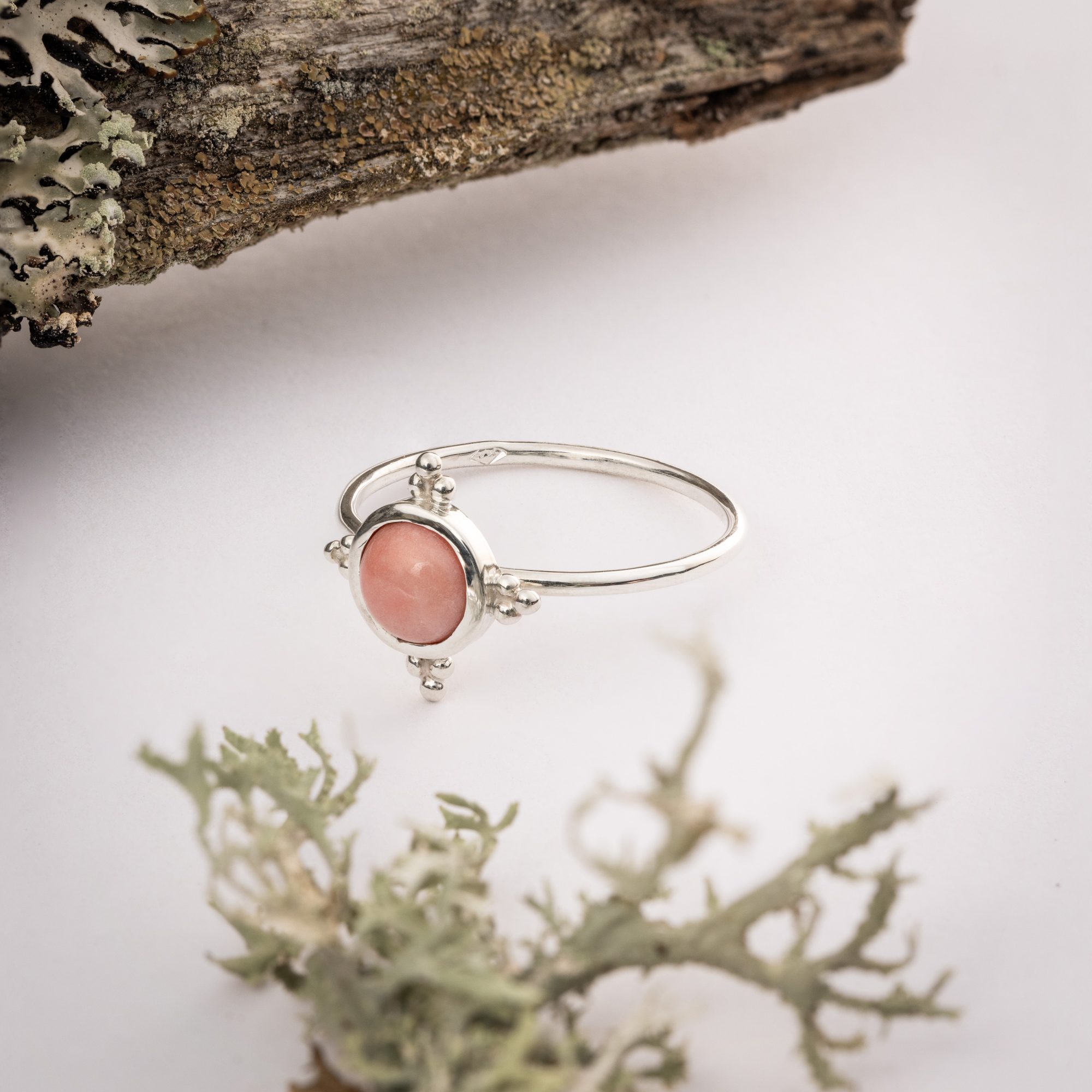 BACORAILESTRELLA-studio Bague Corail Estrella artisanale en argent Éclat de Pensées