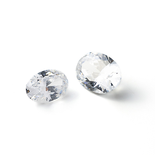 Zircon blanc